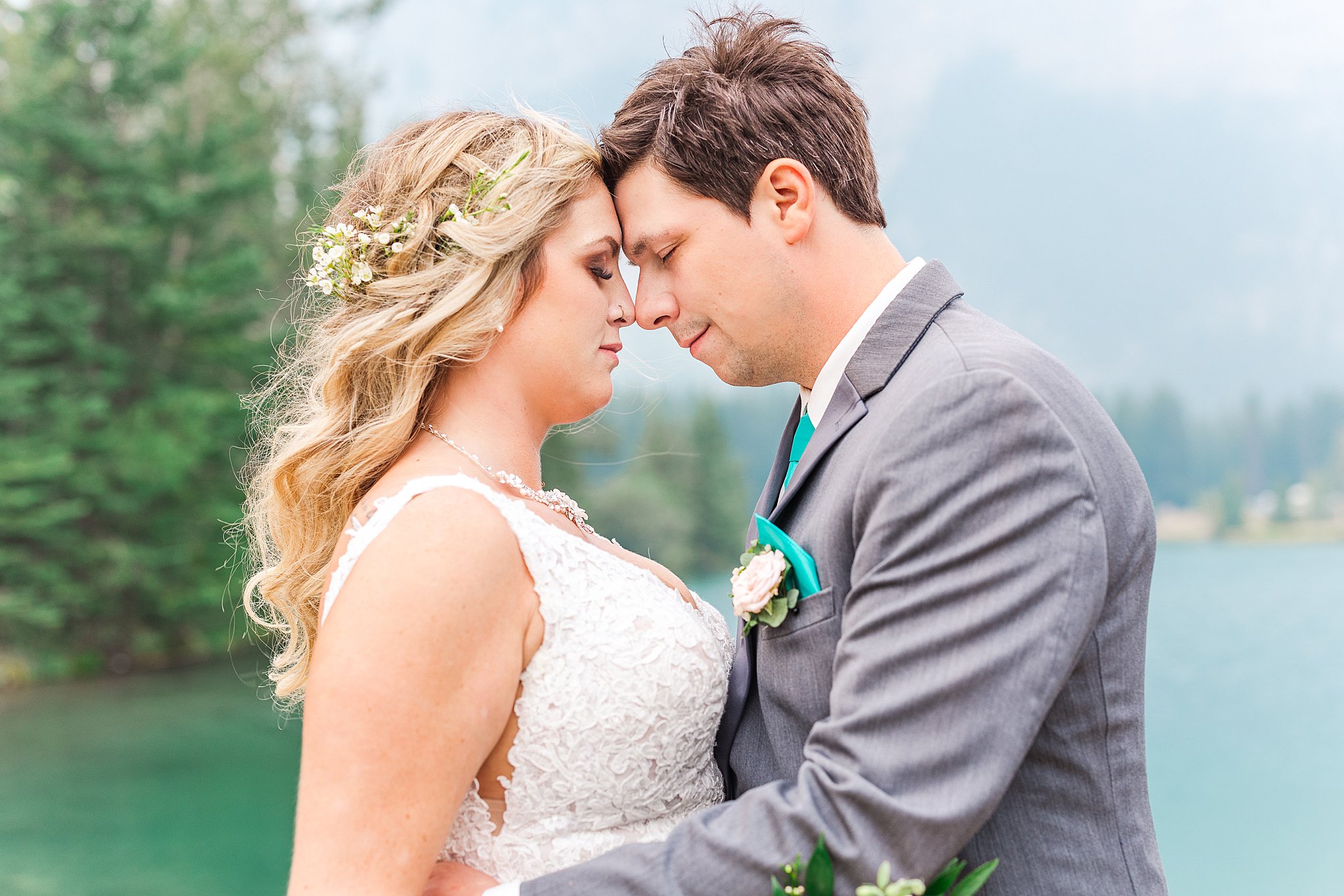 smokey-summer-edmonton-bride-groom-wedding-banff-rocky-mountain-resort-aqua-pink-ethereal-photography-inc_0045.jpg smokey-summer-edmonton-bride-groom-wedding-banff-rocky-mountain-resort-aqua-pink-ethereal-photography-inc_0045.jpg