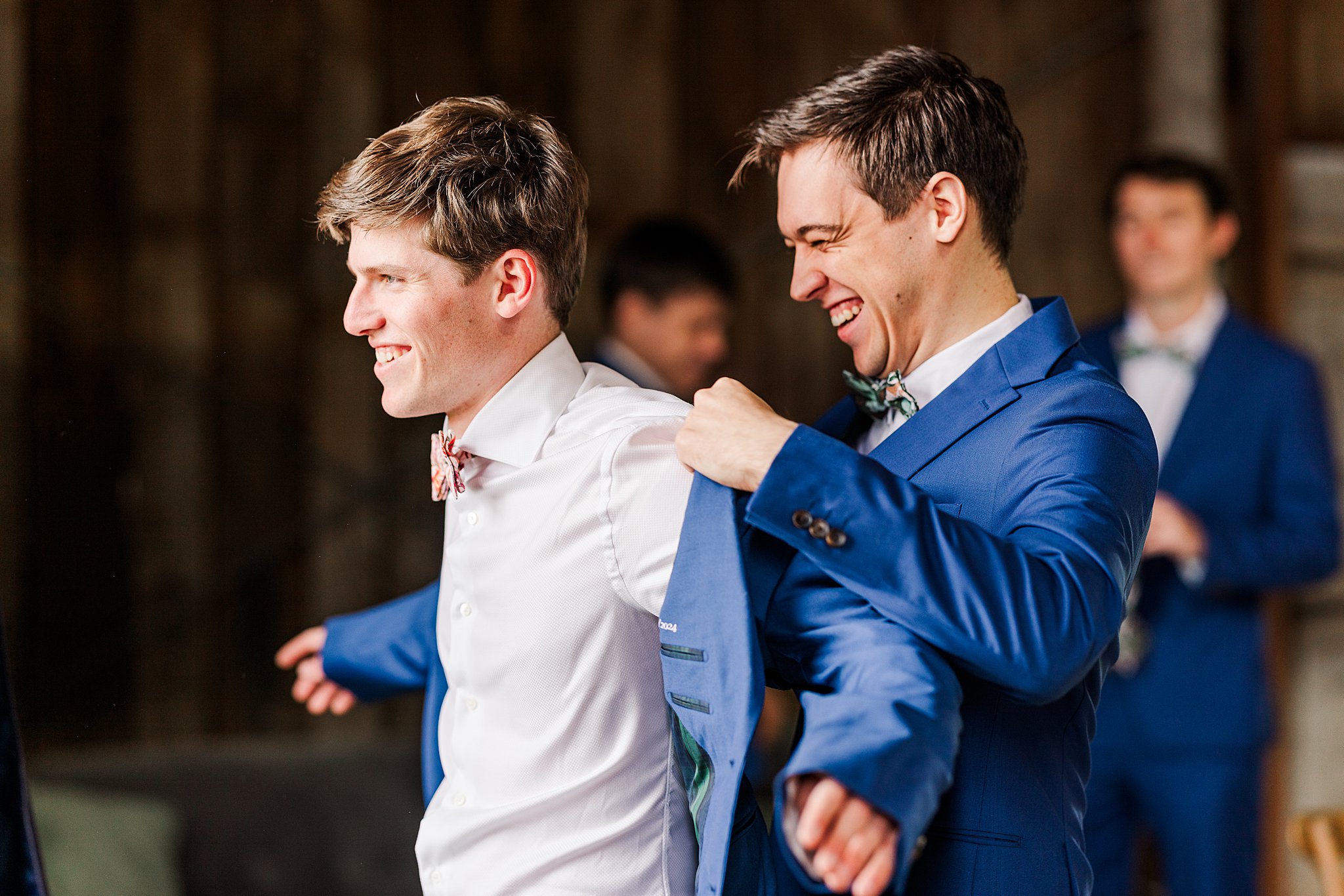how-to-buy-a-suit-for-a-wedding_0004.jpg