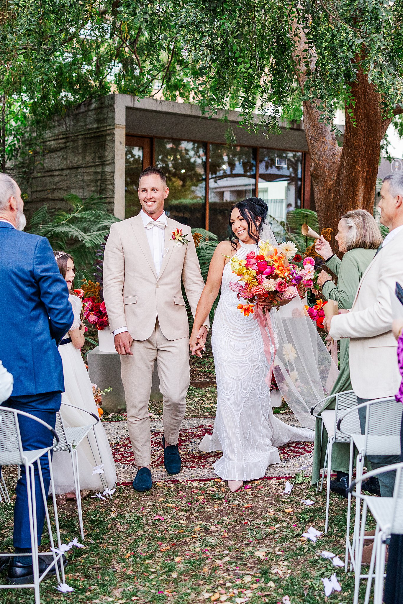 how-to-buy-a-suit-for-a-wedding_0010.jpg